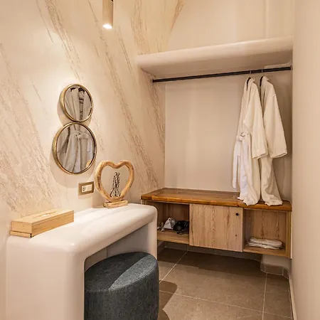 Lägenhetshotell Casita Megalochori (Santorini)